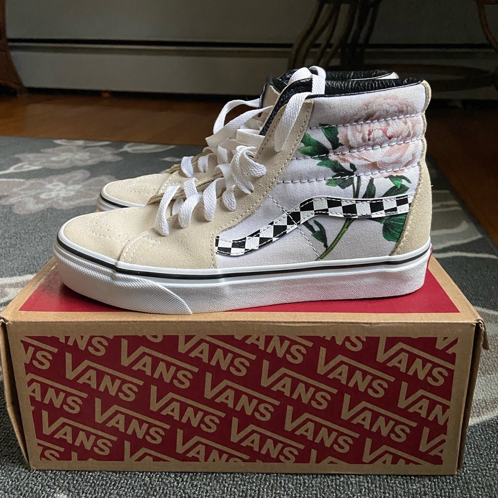 High Top Vans - Picture 4 of 8